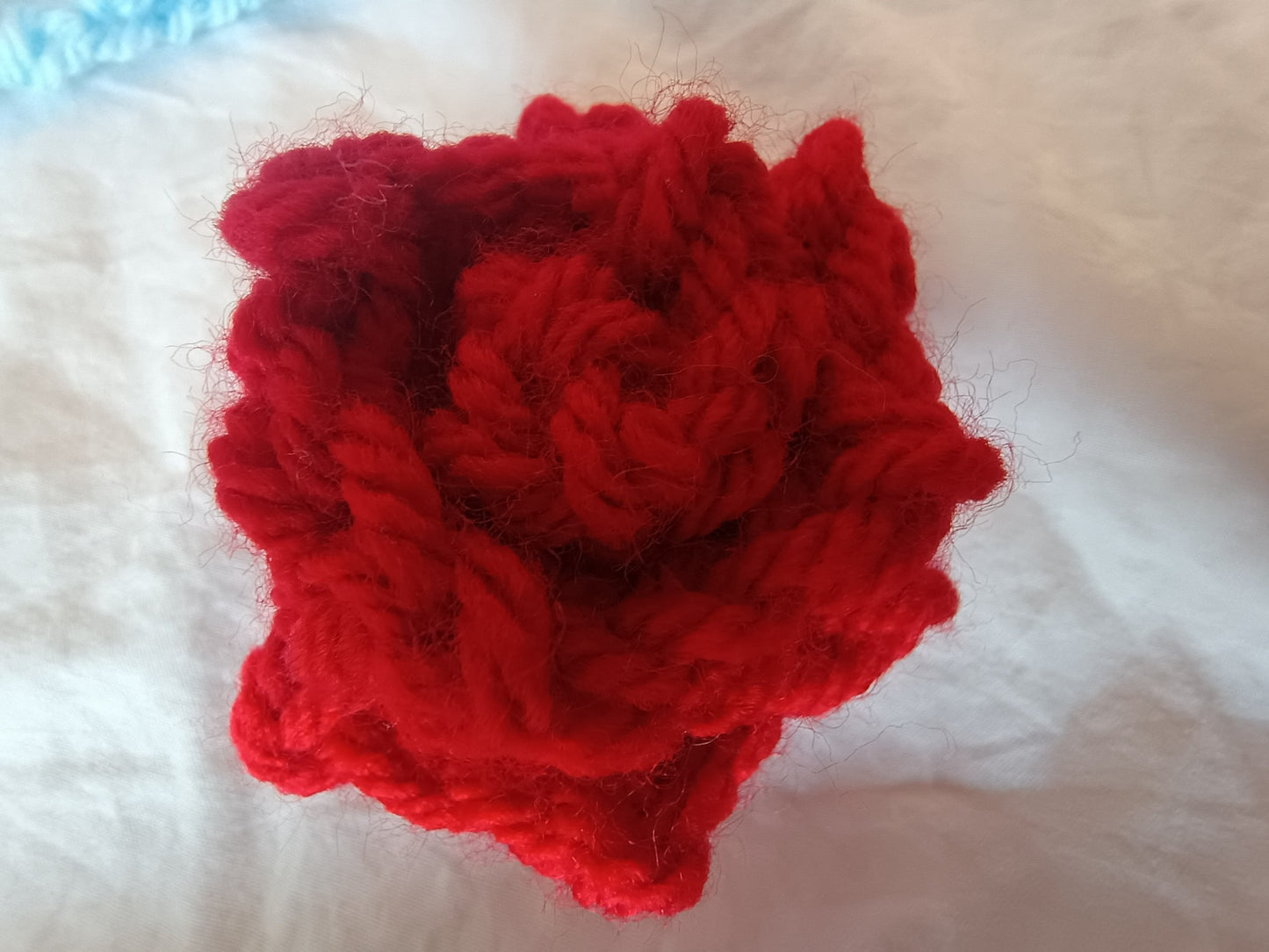Handmade Crimson Rose Crochet Hair Pin 🌹